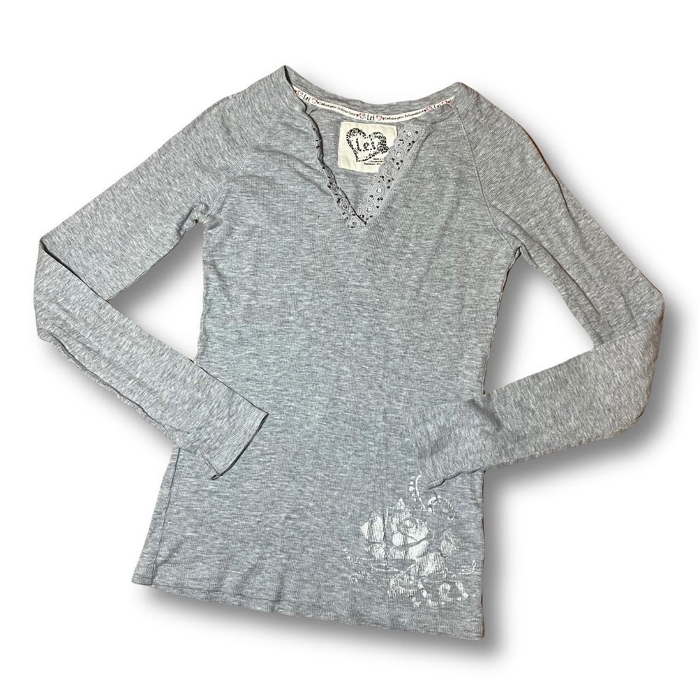 Grey 2000s rose longsleeve